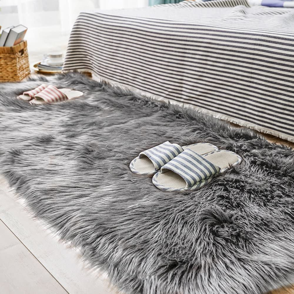 Grey Fluffy Faux Sheepskin Rug 2x3ft – Soft Shaggy Floor Mat for Bedroom